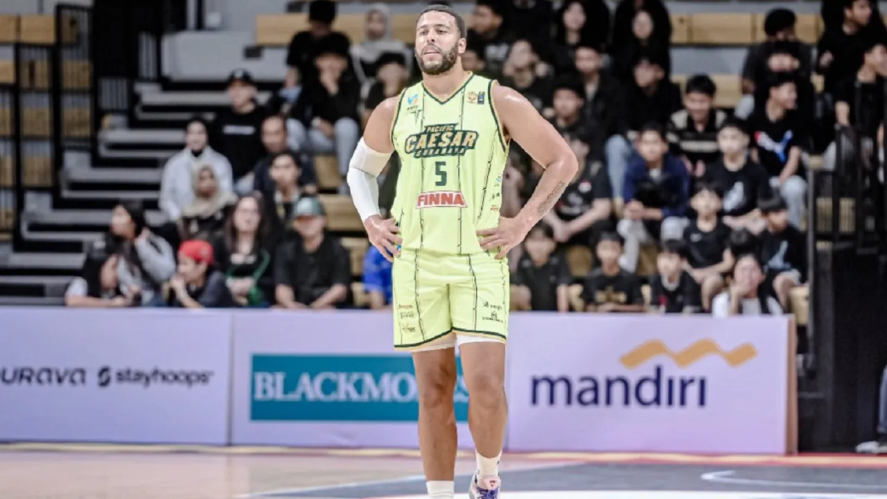 Pacific Caesar Surabaya sepakat untuk pisah jalan dengan Anthony Peacock.