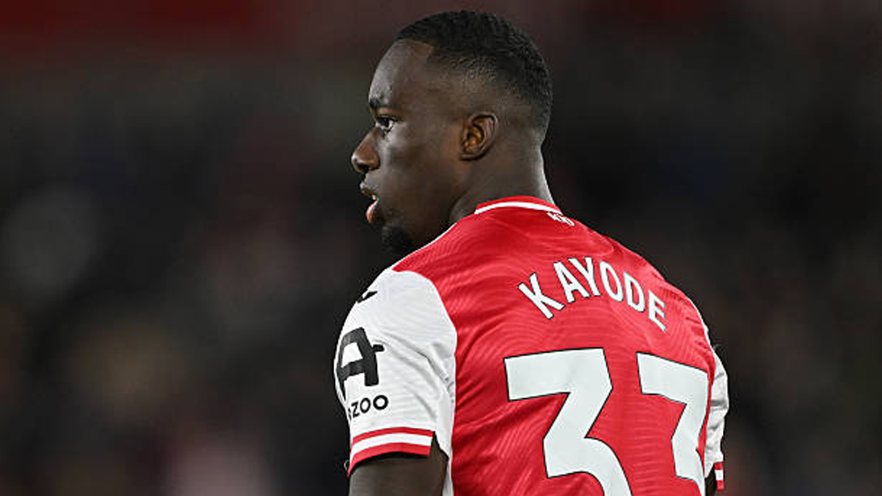 Berburu Bek Kanan Baru, Manchester City Pantau Michael Kayode