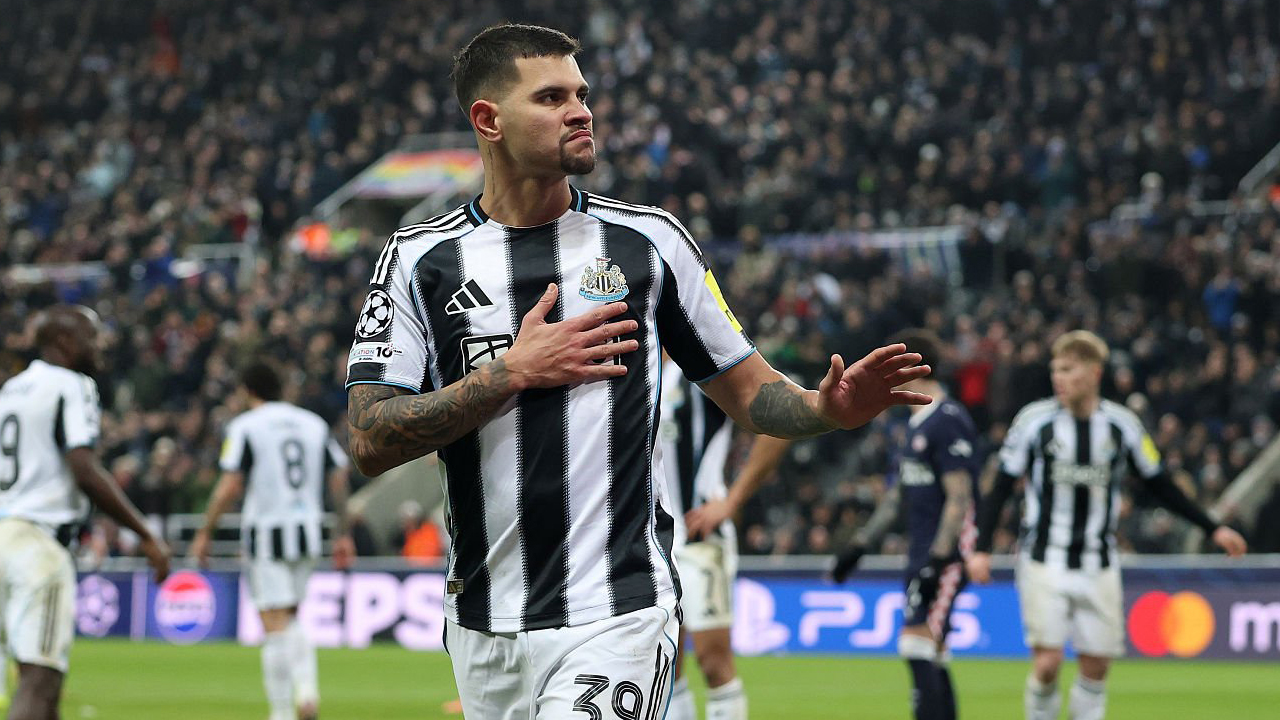 Newcastle Nikmati Selagi Bisa, Hamann Prediksi Bruno Guimaraes Akan Pergi