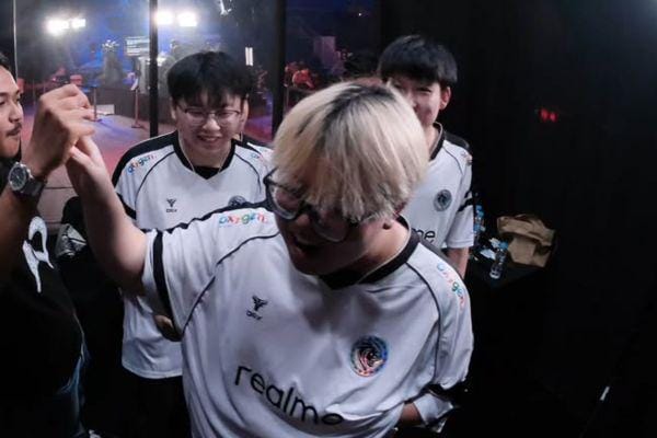 NOVA dan Dominator Tanpa Cela di Group Stage KIS4