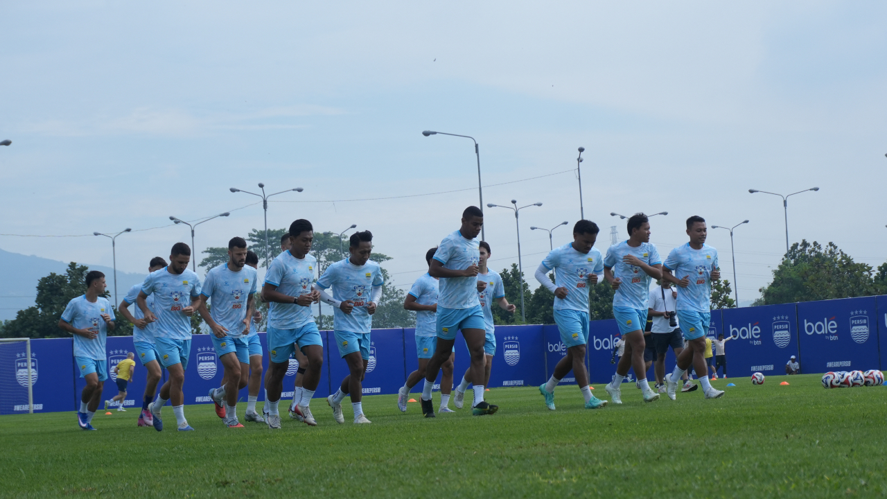 Umuh MInta Pemain Persib Tampil Mati-Matian Hadapi Malut