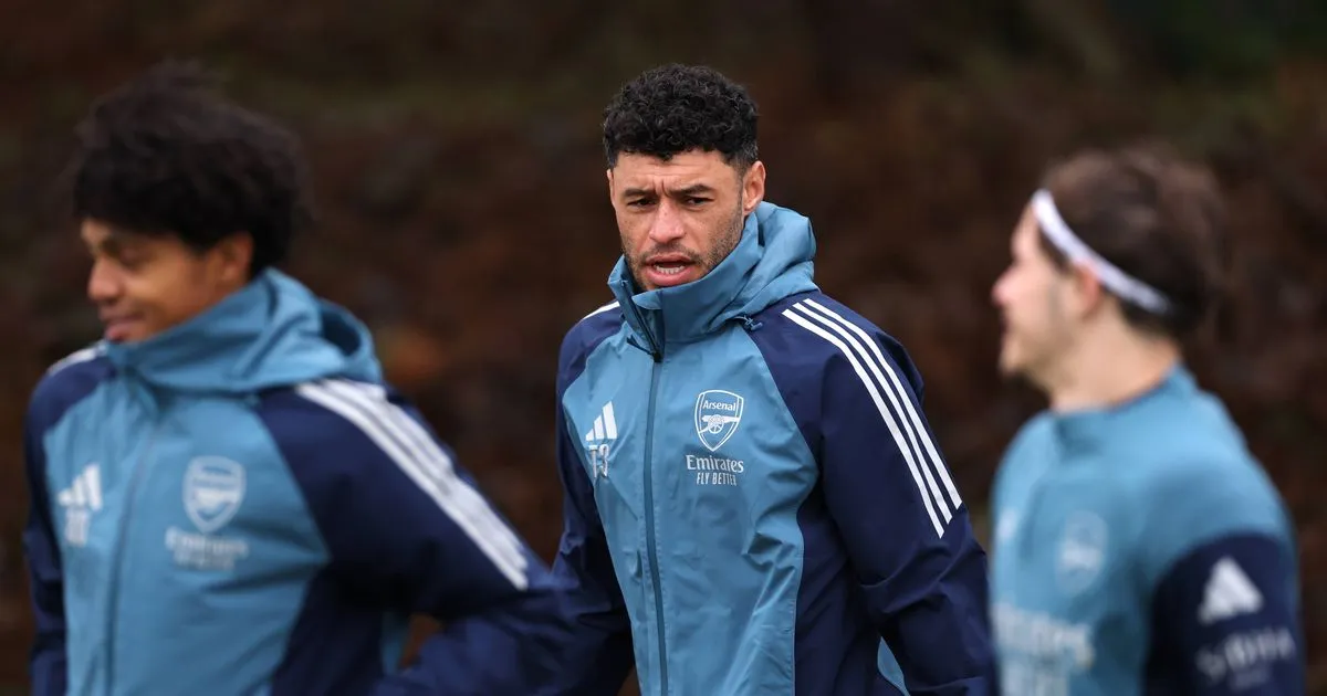 Alex Oxlade-Chamberlain Dekati Transfer ke Celtic - sumber: (footballlondon)