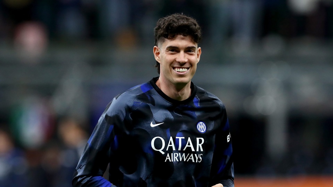 Deco Jadikan Alessandro Bastoni Pemain Belakang Paling Diincar