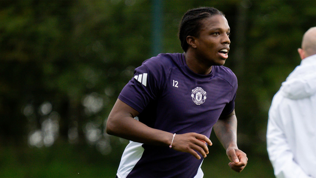 Terungkap, Besiktas Ternyata Klub Turki yang Hampir Gaet Tyrell Malacia