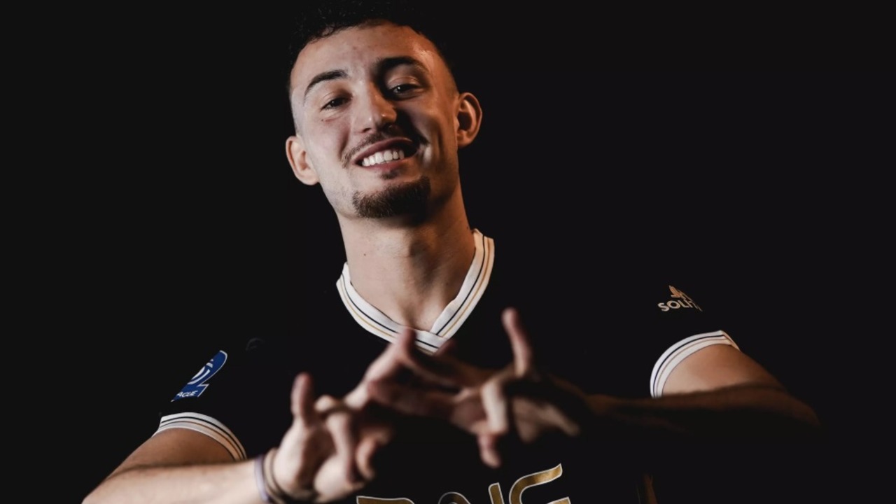 Ivar Jenner Siap Arungi Super League Bersama Dewa United FC