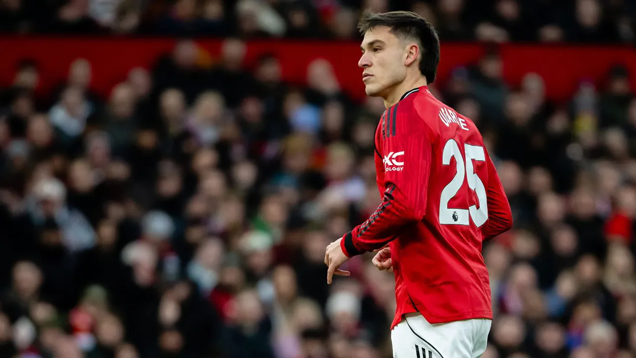 Manuel Ugarte bakal dilepas Manchester United.