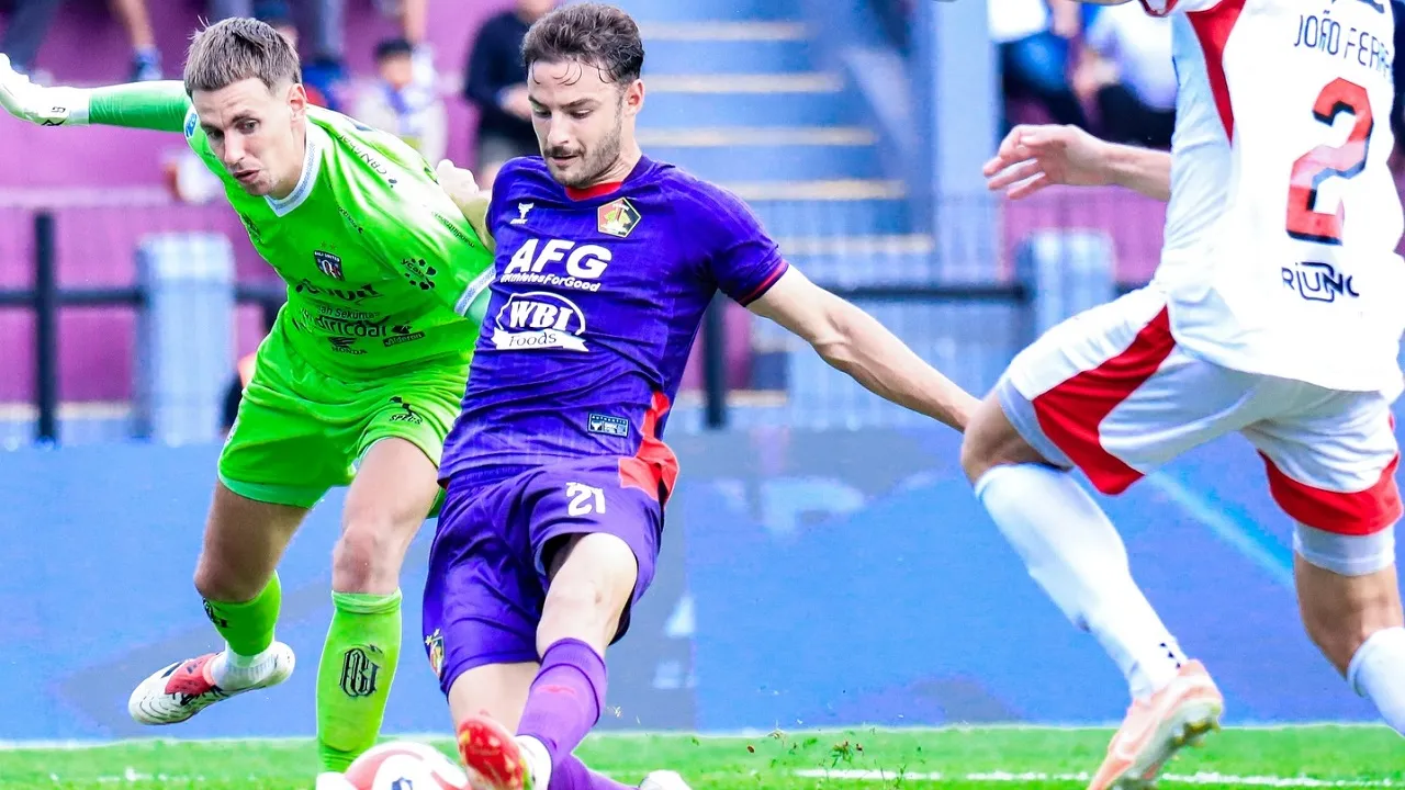 Penyerang Persik Kediri, Jose Enrique bakal kembali diandalkan di laga kontra Dewa United FC