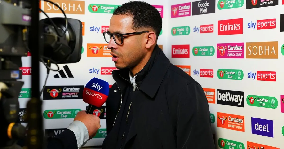 Rekaman Baru Sky Sports Bantah Klaim Liam Rosenior Soal Arsenal - sumber: (footballlondon)