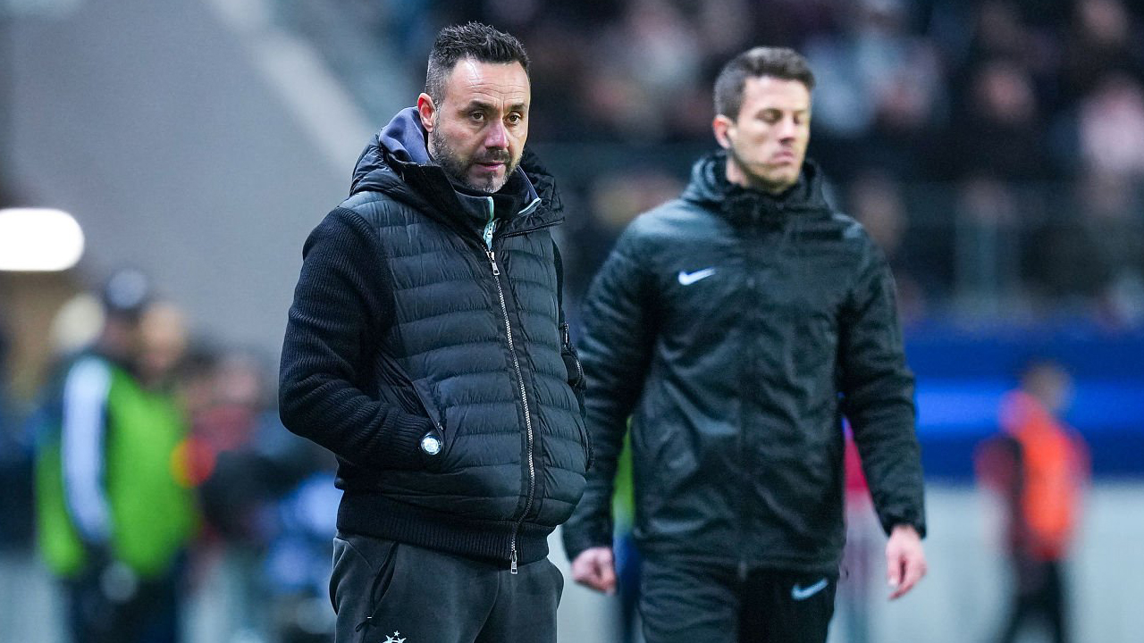 Roberto De Zerbi Dinilai Lebih Cocok Tangani MU Ketimbang Carrick