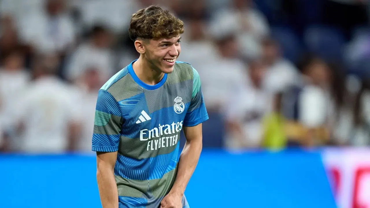 Thiago Pitarch Mulai Mengetuk Pintu Alvaro Arbeloa