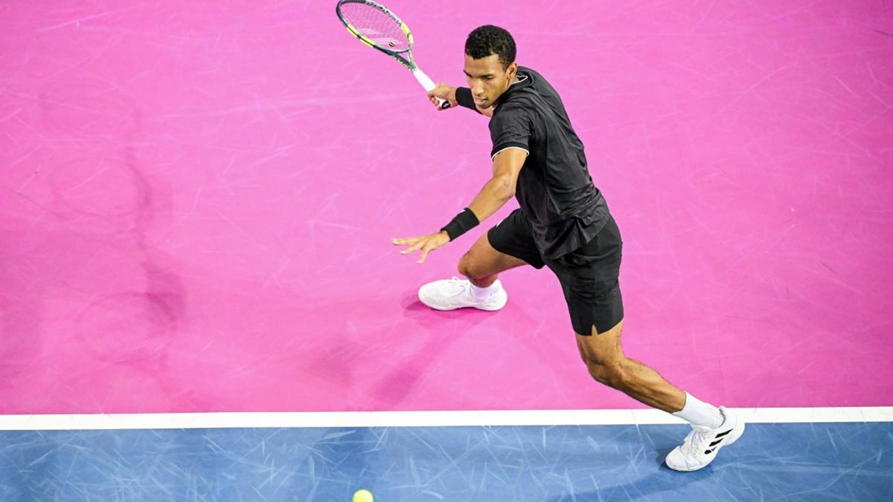 Felix Auger Aliassime Akui Permainannya Bukan Yang Paling Menarik