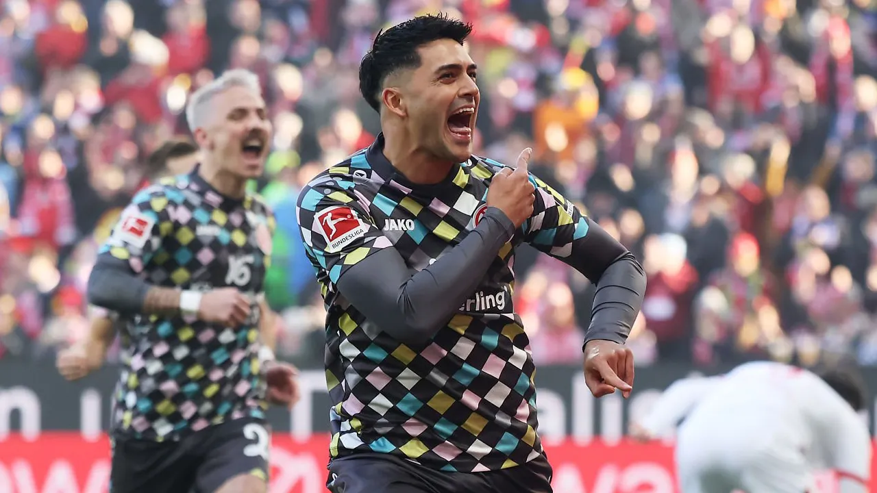 Brace Amiri Bantu Mainz 05 Tekuk Augsburg di Mewa Arena