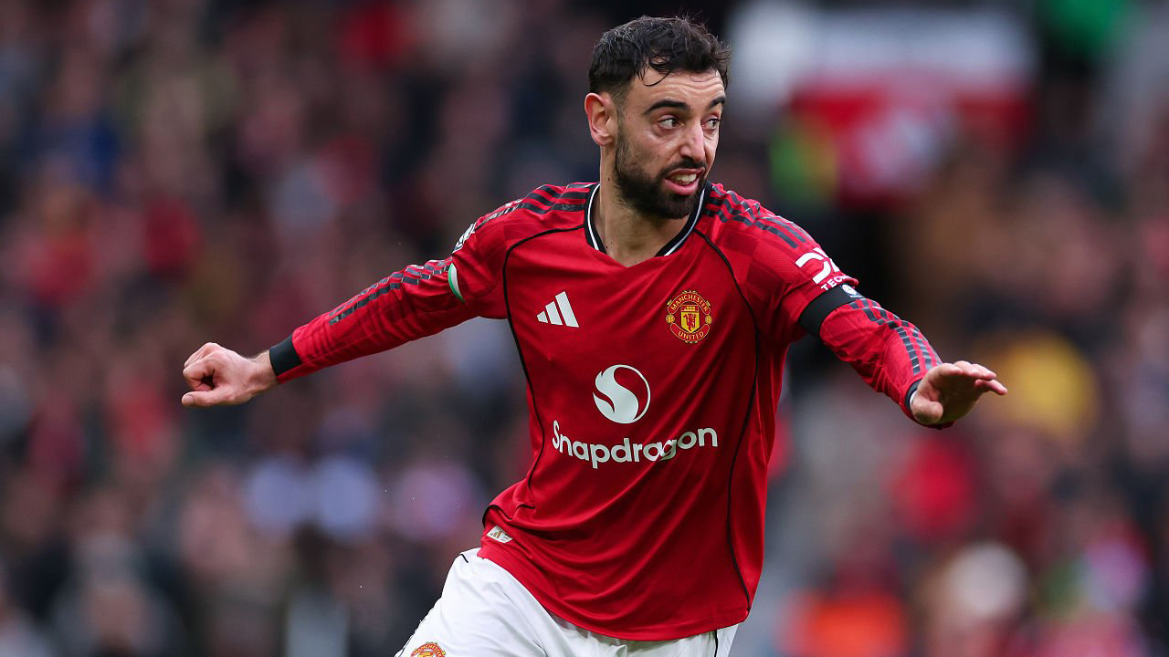 Carrick Puji Kontribusi Bruno Fernandes dalam Kemenangan MU atas Spurs