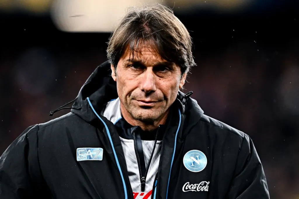 Conte Soroti Cedera Napoli dan Kehati