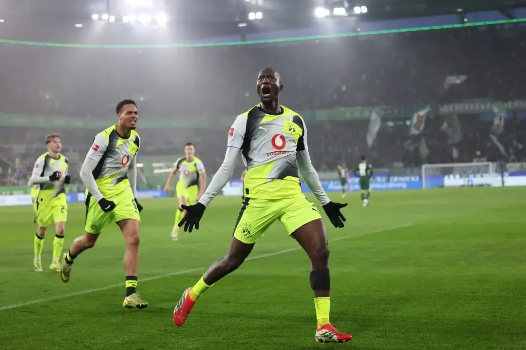 Dortmund Dekati Bayern, St.Pauli Raih Kemenangan, Sementara Persaingan Degradasi Memanas di Bundesliga - sumber: (getfootballnewsgermany)