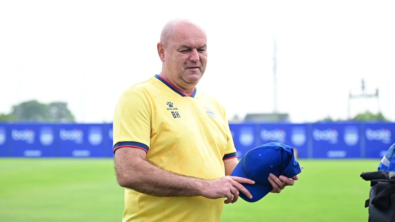 Bojan Hodak terkesan dengan latihan perdana Sergio Castel.