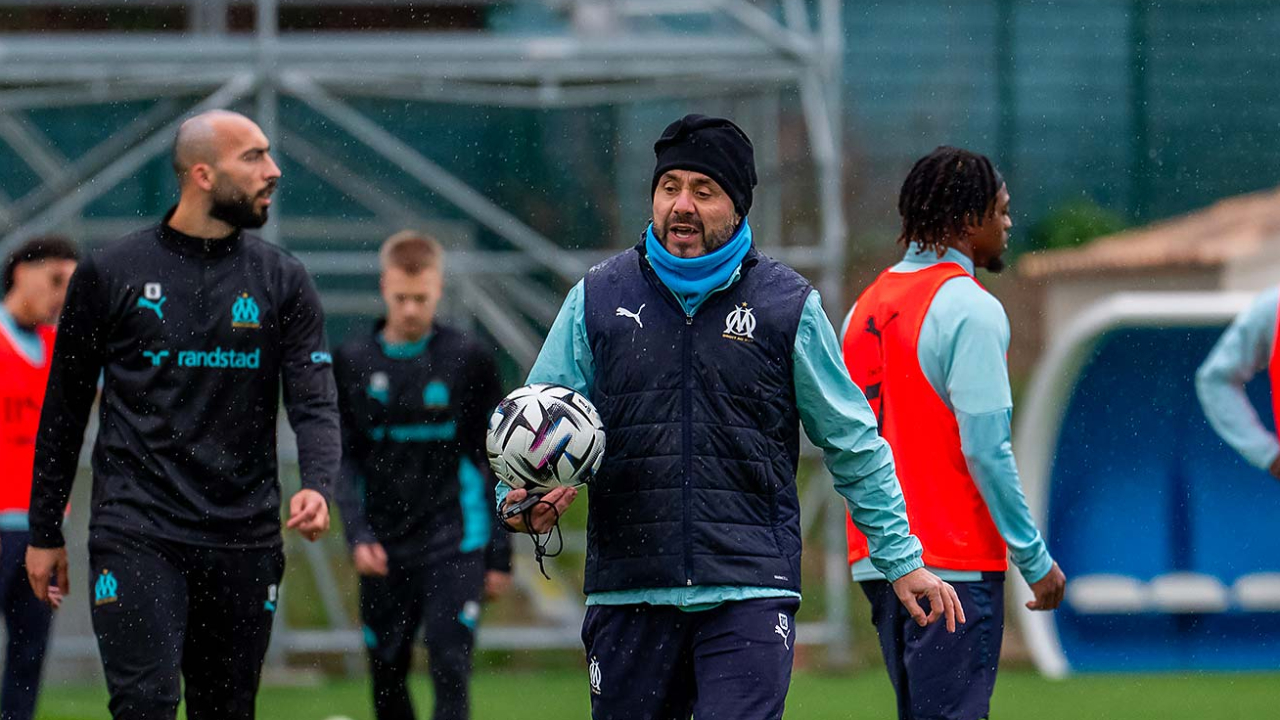 Jelang Le Classique, De Zerbi Akui Sulit Temui Cara Terbaik Lawan PSG