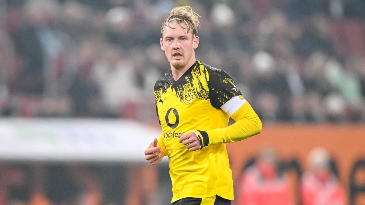 Kontraknya Segera Berakhir, Julian Brandt Tak Ingin Gegabah Ambil Keputusan