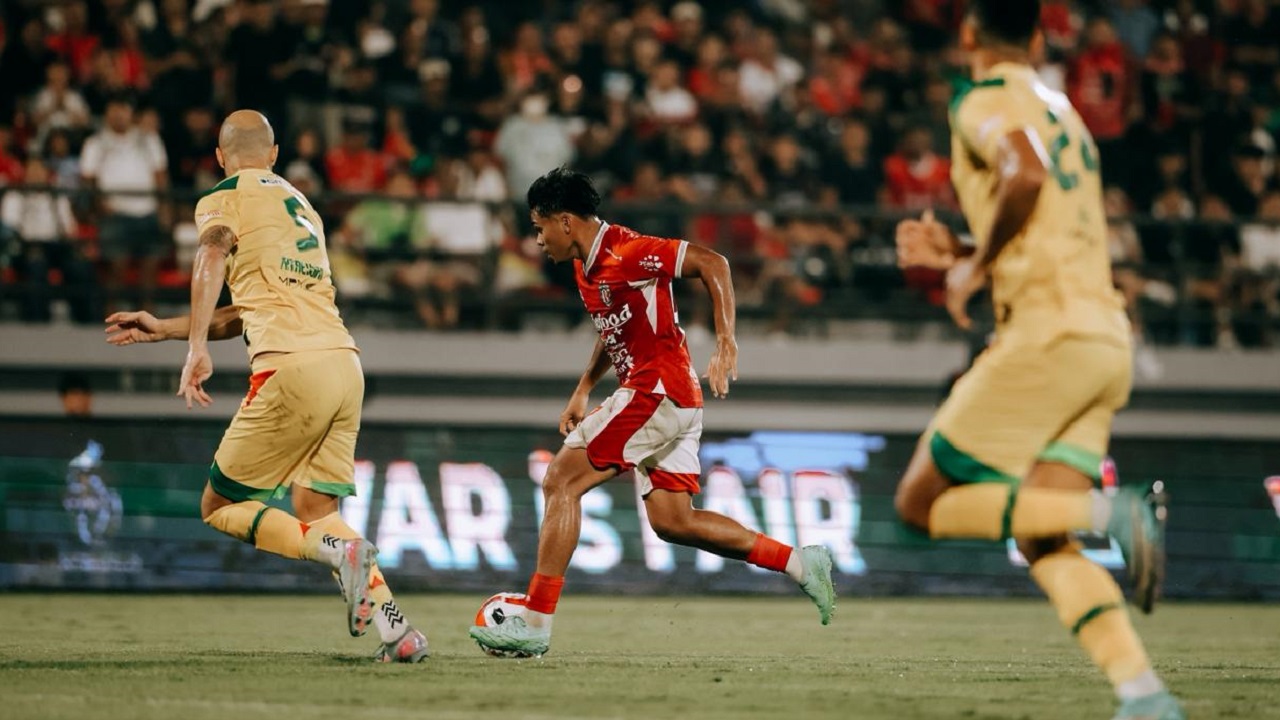 Bali United Dipermalukan Persebaya Surabaya, Rahmat Arjuna Minta Maaf