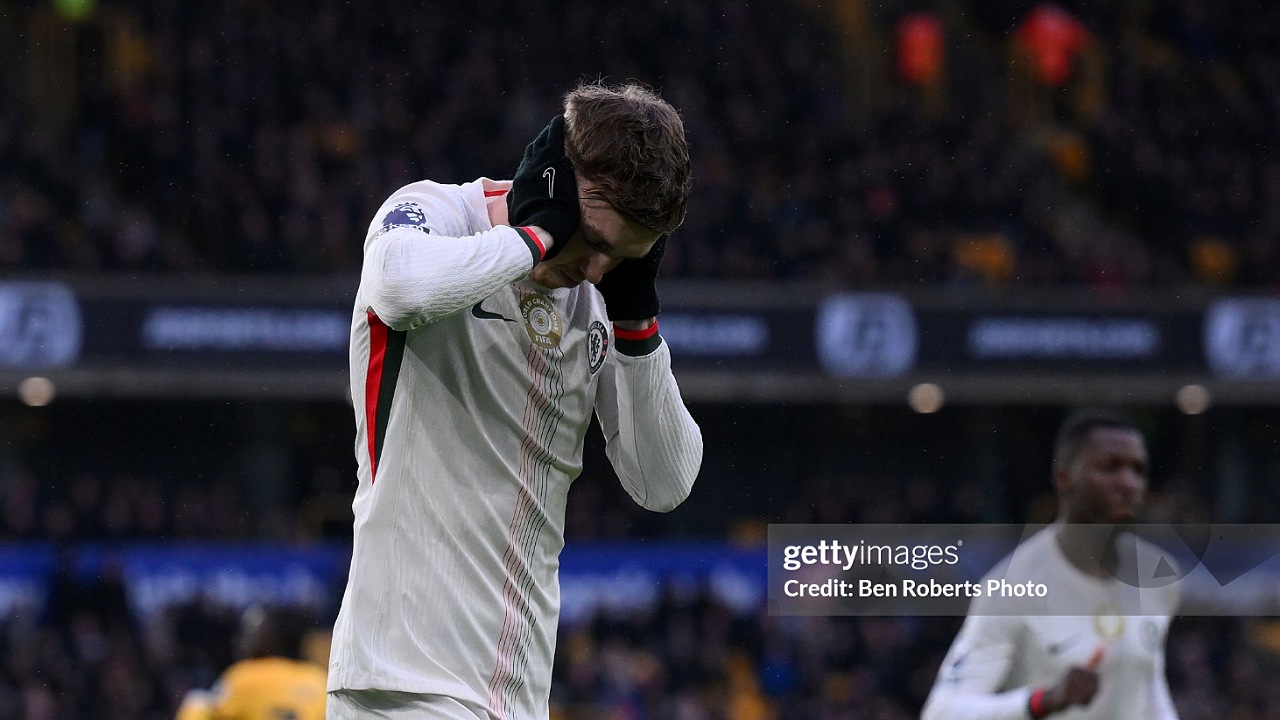 Cole Palmer Tegaskan Bahagia di Chelsea, Bantah Isu Pulang ke Manchester