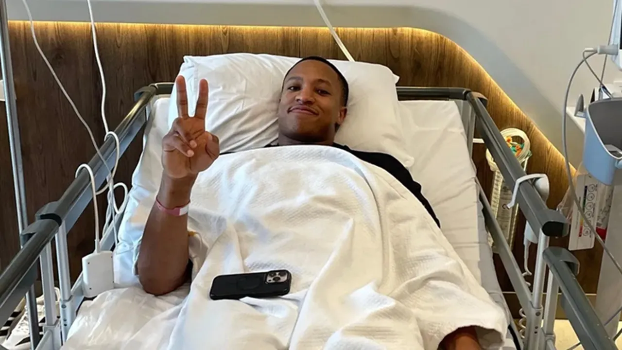 Devon Hall Telah Sukses Menjalani Operasi Meniskus