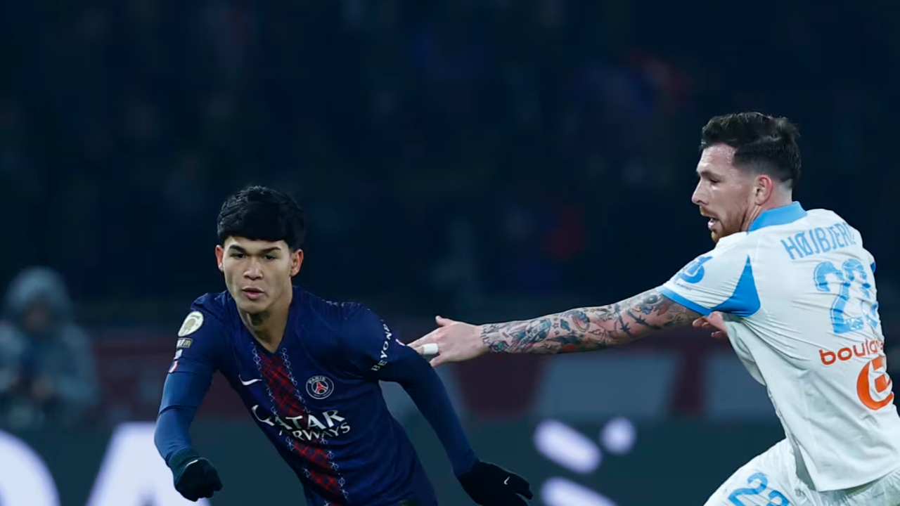 Dro Fernandez Debut untuk PSG Saat Tekuk Marseille 5-0