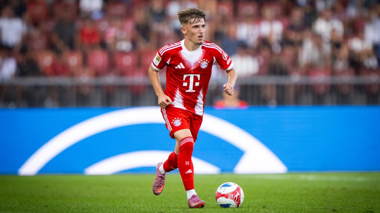 Gagal Pamer Skil di Laga vs Hoffenheim, Lennart Karl Dibuli Netizen Jerman