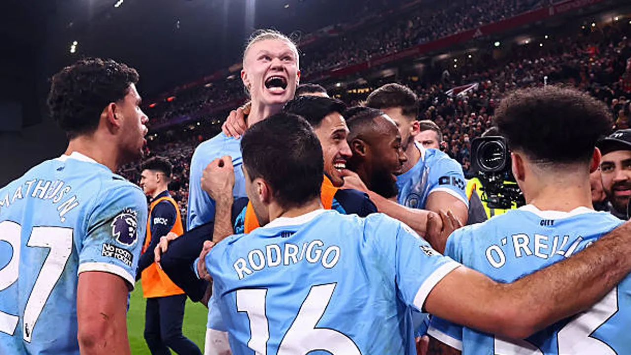 Jaga Asa Juara, Fakta Menarik Usai Kemenangan Krusial Manchester City di Anfield