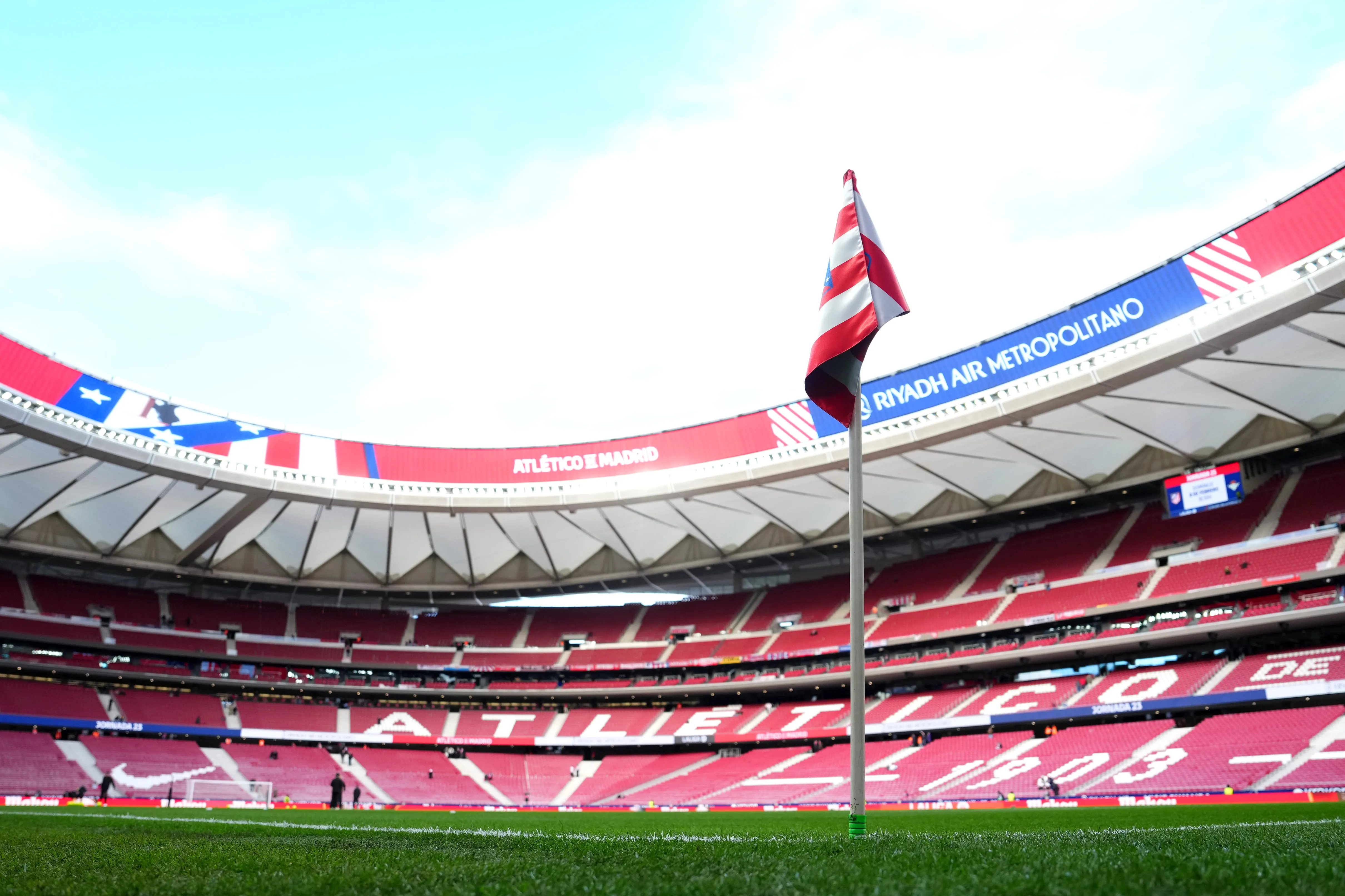 Kritik Kapten Atletico Madrid Terkait Kondisi Lapangan - sumber: (footballespana)