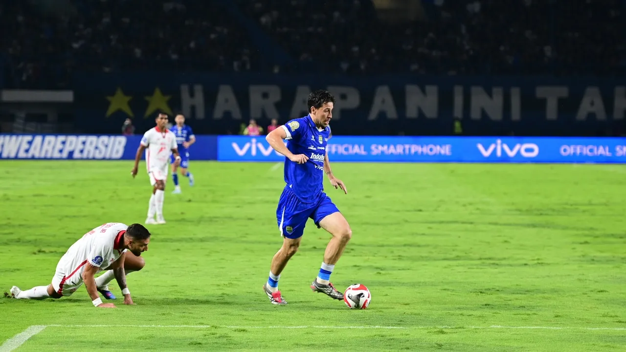 Pelatih Persib, Bojan Hodak menilai pemain diaspora bagus untuk meningkatkan kualitas liga Indonesia