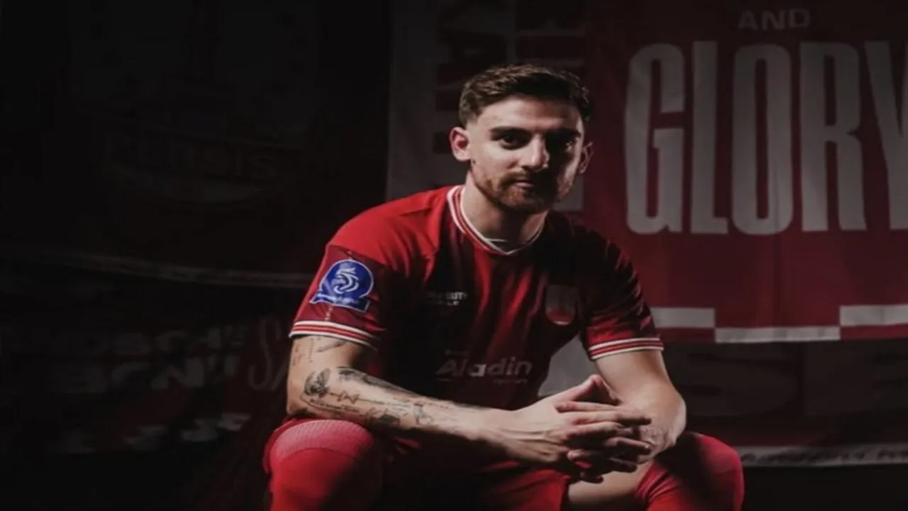 Persis Solo resmi mendatangkan eks striker Persebaya yaitu Dejan Tumbas di putaran kedua BRI Super League 2025/26 / via Persis Solo Official