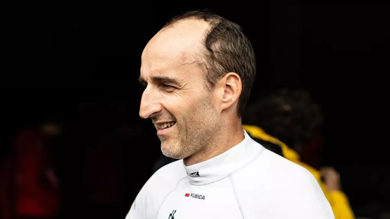 Robert Kubica Akan Tetap Berada di Kejuaraan Ketahanan Dunia 2026