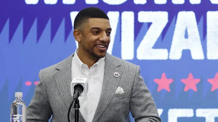 Will Dawkins Optimis Anthony Davis Main Musim Ini - sumber: (mainbasket)