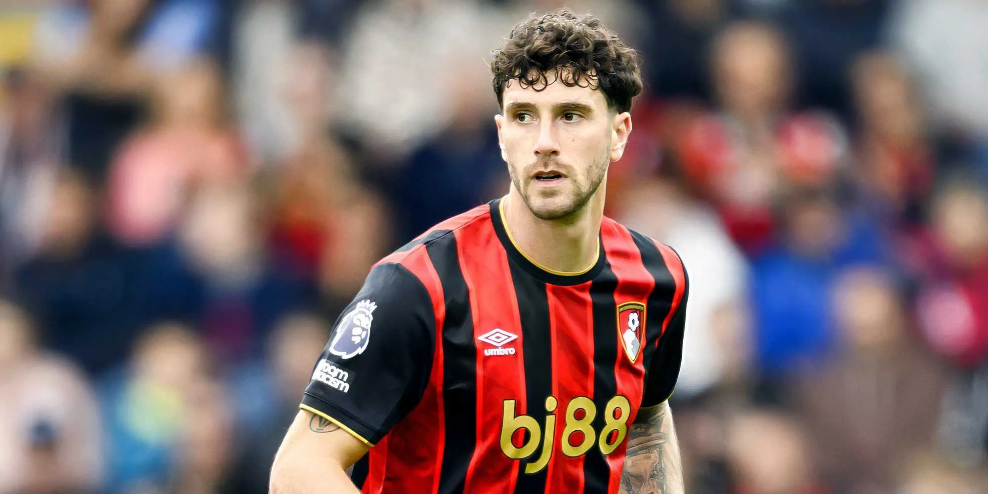 Crystal Palace Bidik Perekrutan Pemain Internasional Argentina Secara Gratis - sumber: (givemesport)