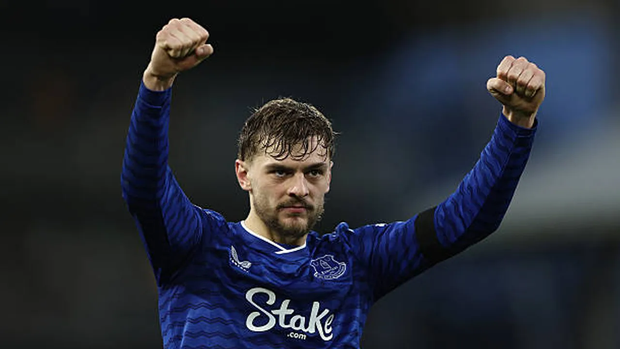 David Moyes Puas dengan Efek Instan yang Diberikan Kiernan Dewsbury-Hall