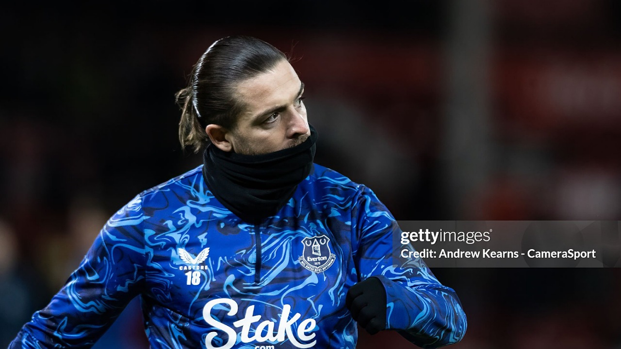 Jack Grealish Akhiri Musim Lebih Cepat Usai Operasi Kaki