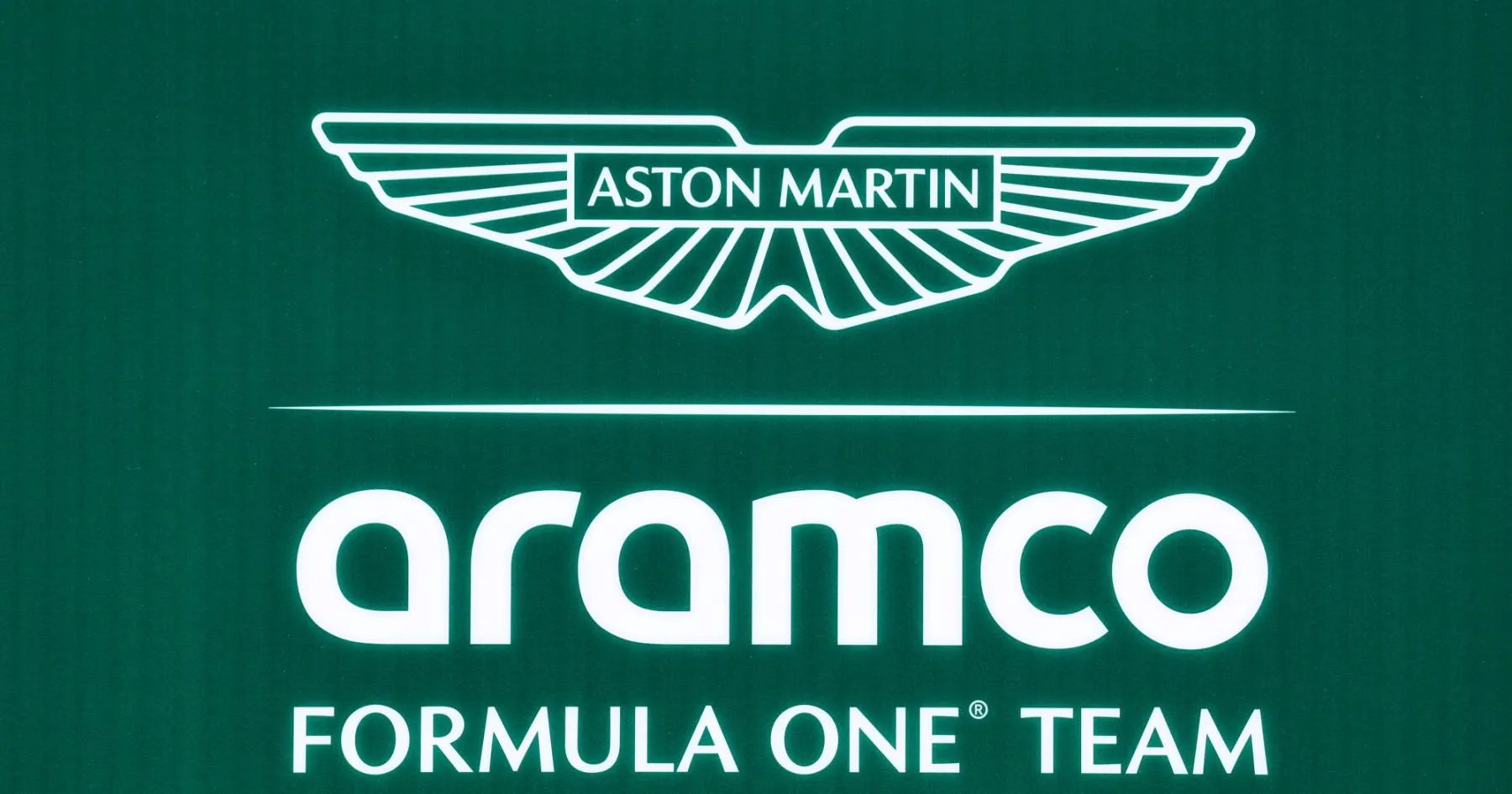 Peluncuran Livery Aston Martin F1 2026 Terungkap - sumber: (racingnews365)