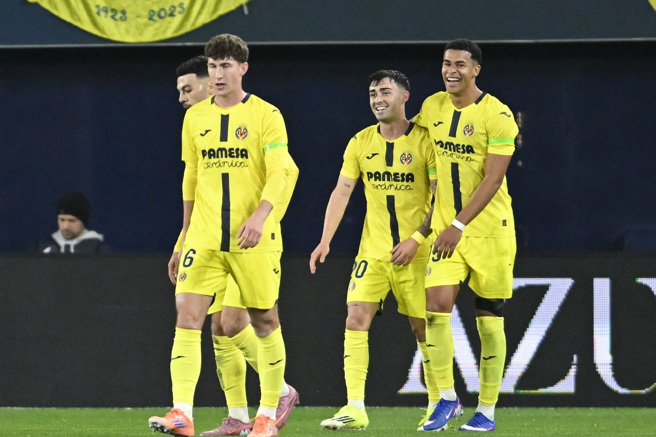 Villarreal Naik ke Posisi 3, Espanyol Terpuruk di 2026 - sumber: (footballespana)