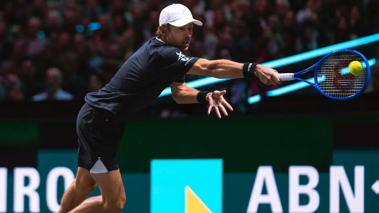 Alex De Minaur Lulus Tes Arthur Fils Di Rotterdam