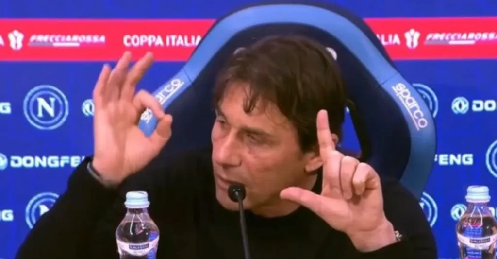 Antonio Conte Bereaksi Seperti Mourinho Usai Napoli Tersingkir dari Coppa Italia - sumber: (footballitalia)