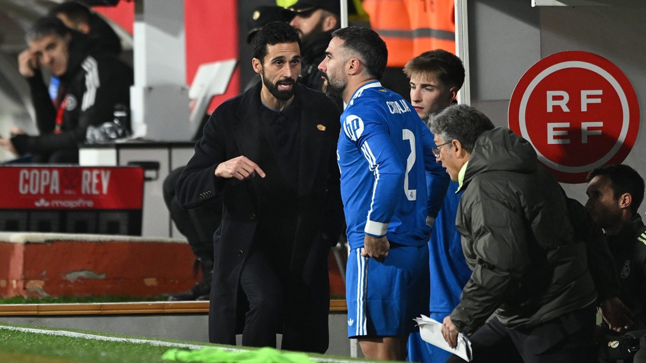 Dani Carvajal Telah Bahas Situasi dengan Alvaro Arbeloa