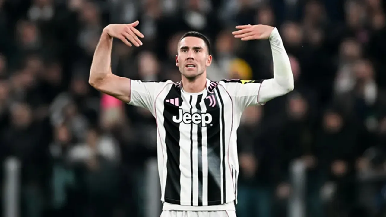 Dusan Vlahovic Diyakini Akan Hengkang ke Barcelona