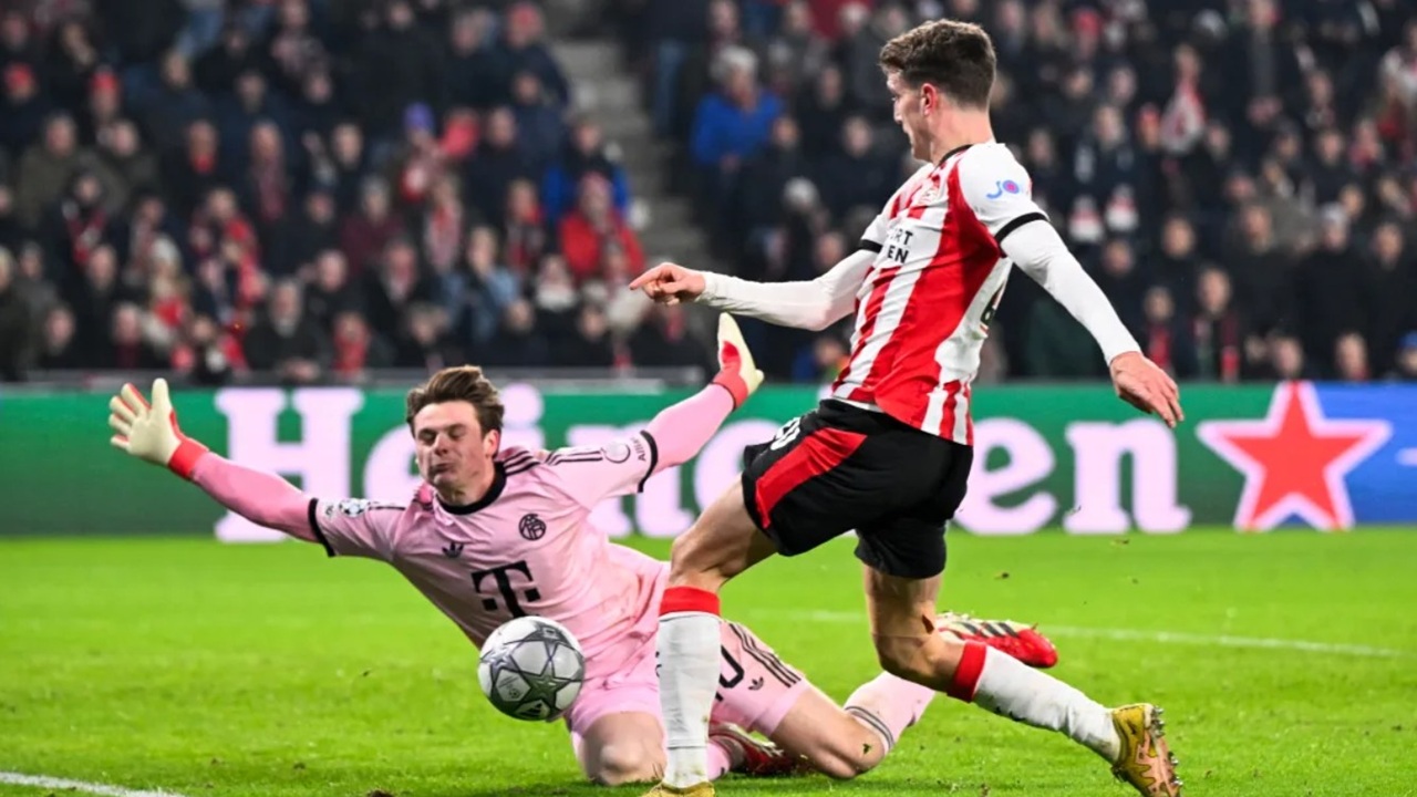 Jonathan Tah Dukung Jonas Urbig Jadi Penerus Manuel Neuer di Bayern Munich