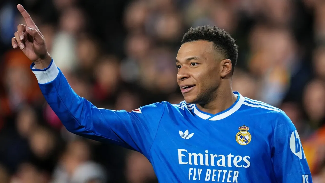 Kylian Mbappe Terlihat Lebih Bahagia dengan Xabi Alonso Ketimbang Arbeloa