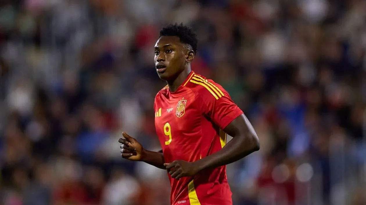 Penyerang Spanyol Absen di Piala Dunia Akibat Cedera ACL - sumber: (footballespana)