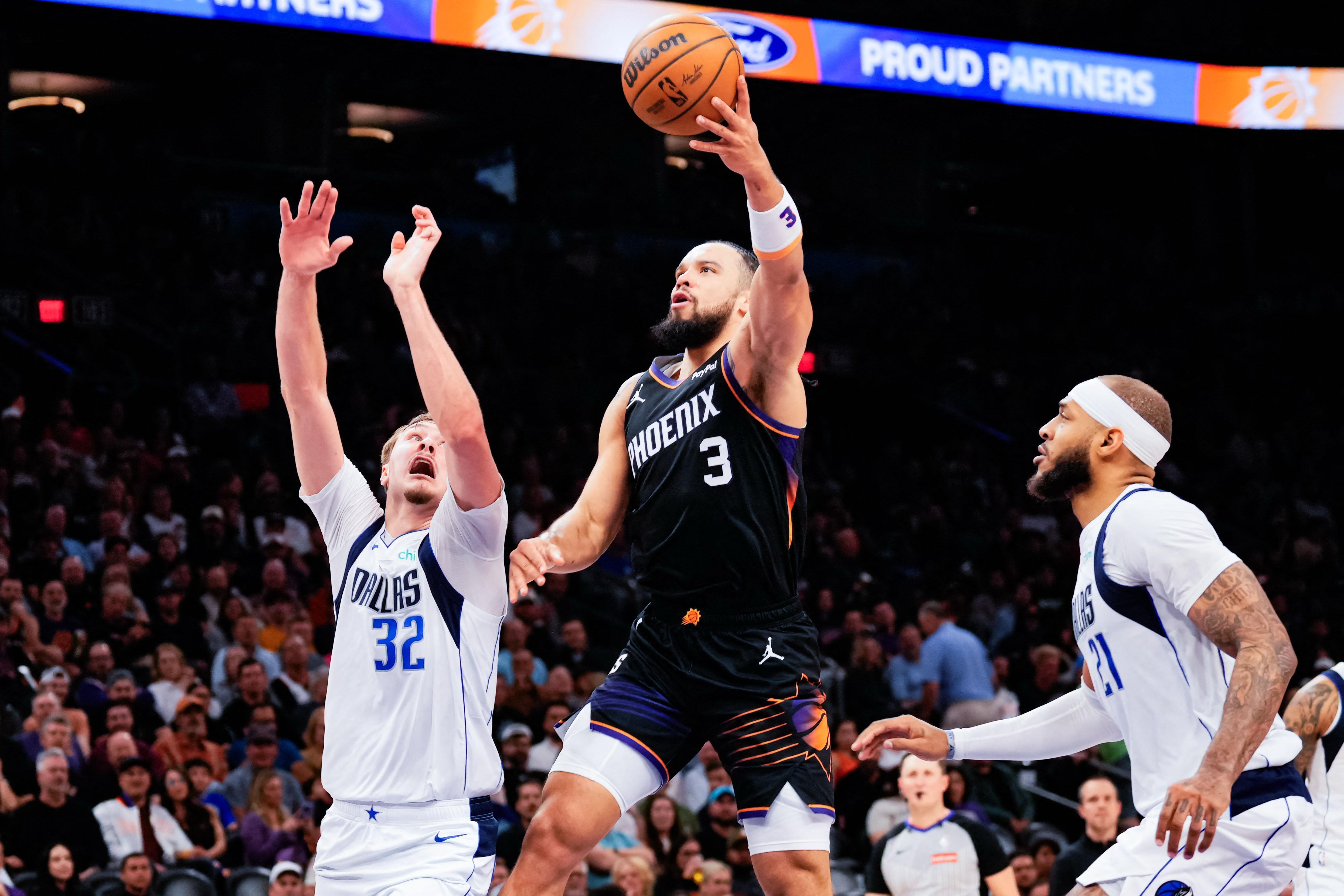 Phoenix Suns Perpanjang Kekalahan Beruntun Mavericks