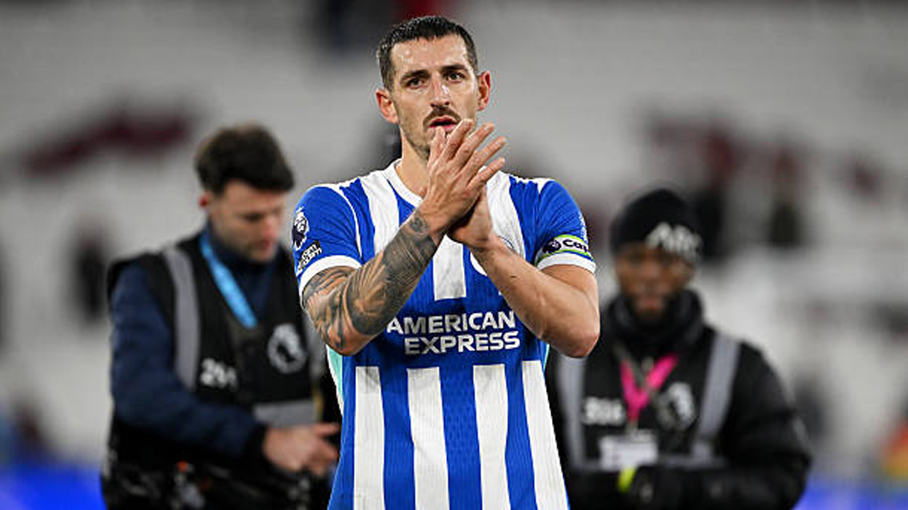 Tolak Nottingham Forest, Fabian Hurzeler Puji Loyalitas Lewis Dunk