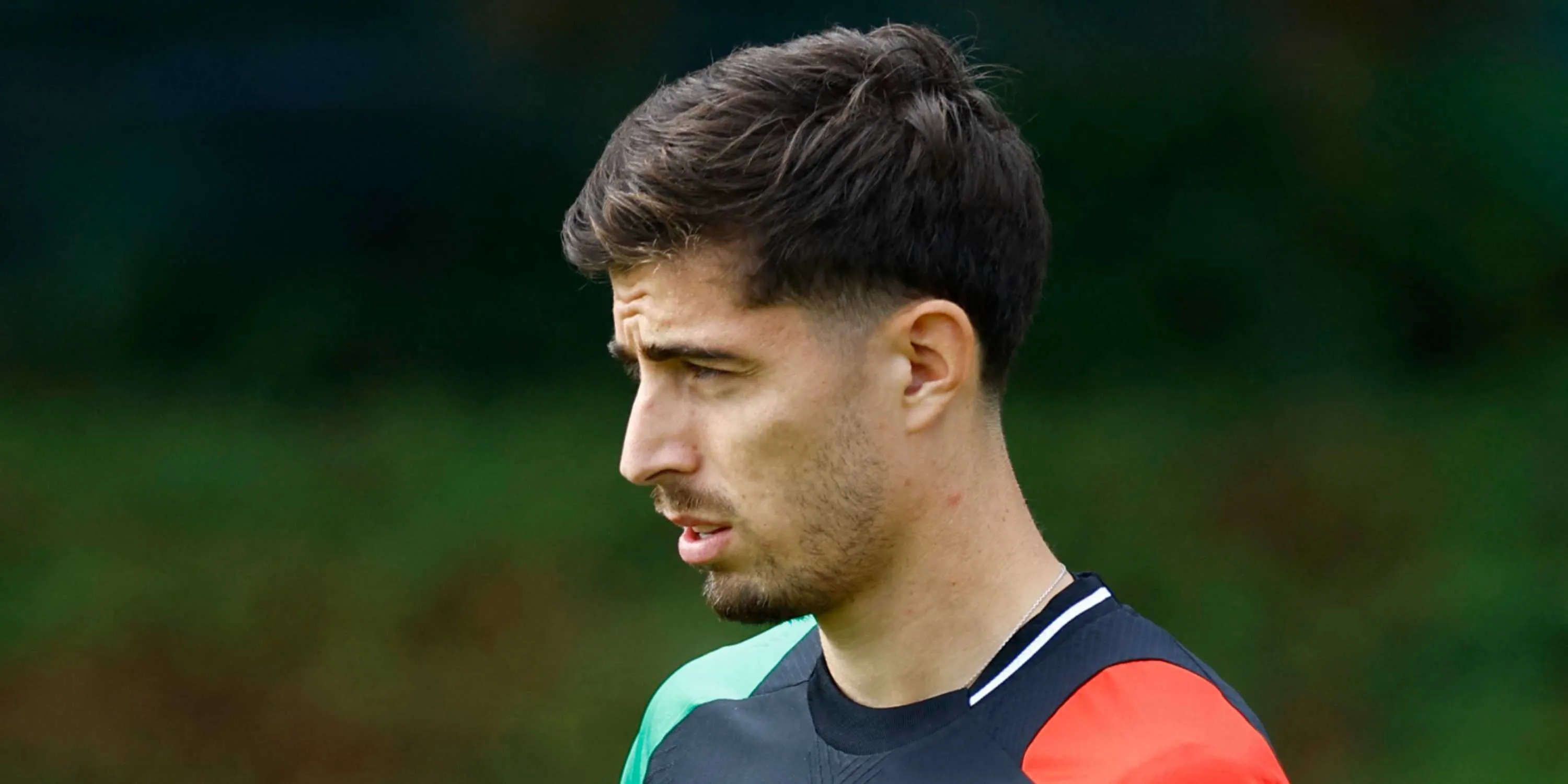 Bintang Arsenal Bermalam Gaji Tertinggi Absen di Laga Kontra Tottenham karena Cedera - sumber: (givemesport)