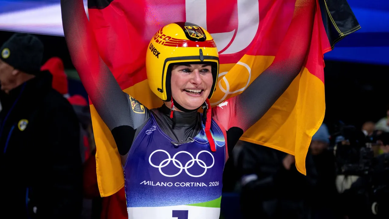 Julia Taubitz akhirnya menuntaskan perjalanan emosionalnya dengan akhir yang manis. (Foto: AP)