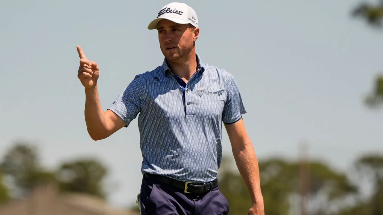 Justin Thomas Siap Kembali ke PGA Tour Setelah Pulih dari Operasi Punggung